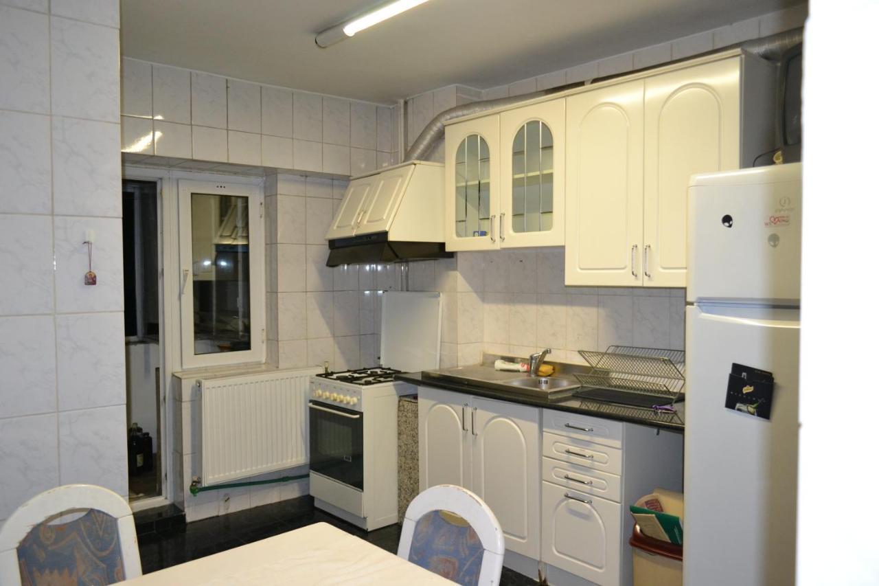 Ferienwohnung Dreams By The River Bukarest Exterior foto
