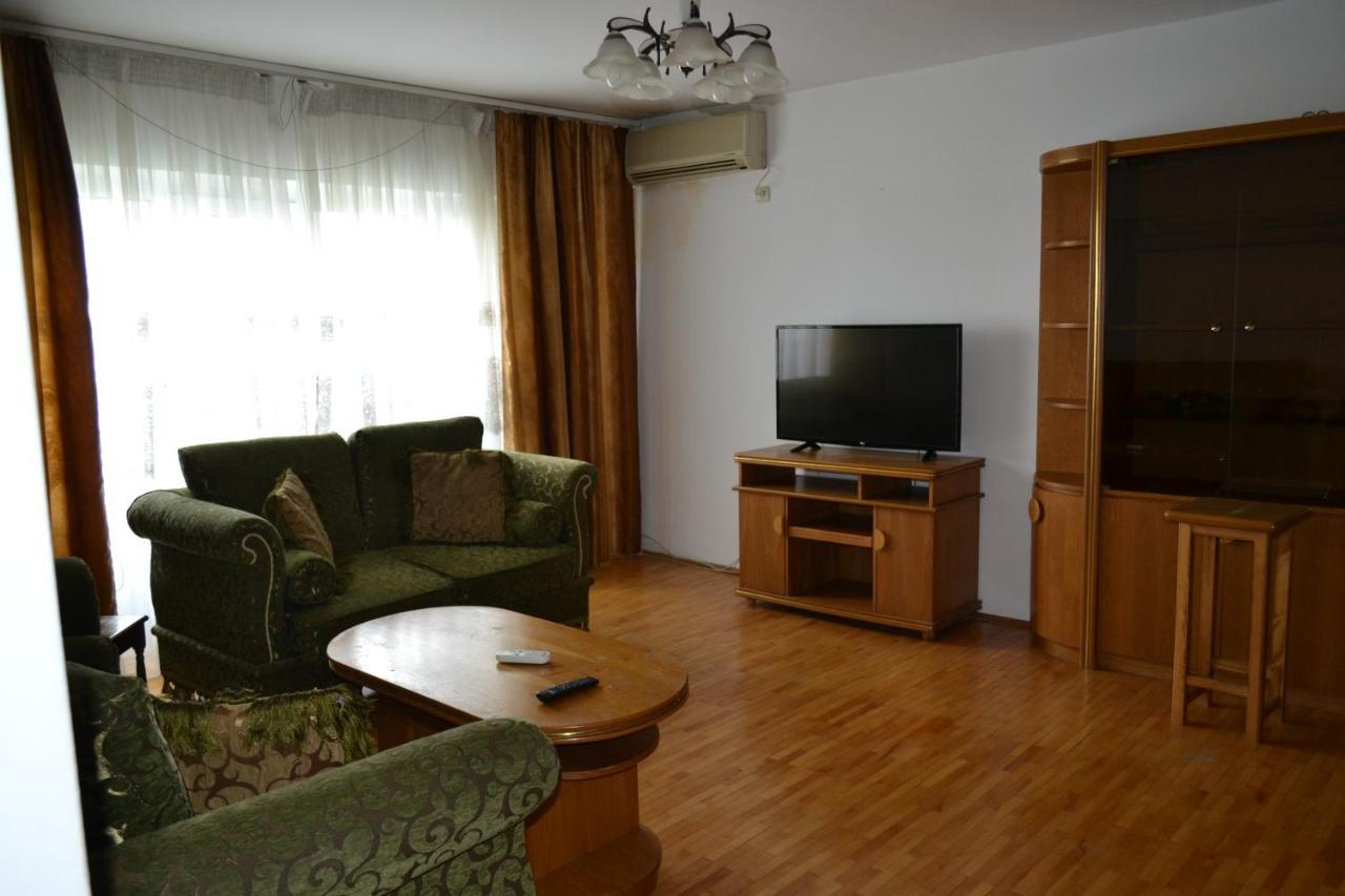 Ferienwohnung Dreams By The River Bukarest Exterior foto
